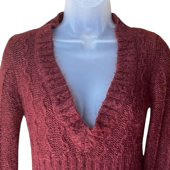Arizona Wine Red V Neck Fitted Fuzzy Knit Sweater Sz S Y2K Goblincore Whimsigoth - Picture 5 of 14